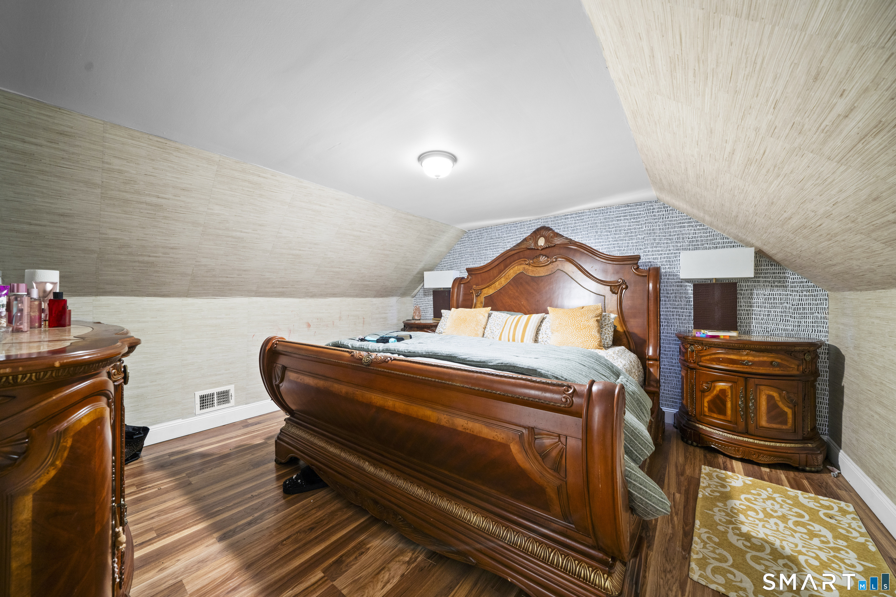 21 Highland Avenue East Haven CT 06512