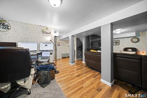 21 Highland Avenue East Haven CT 06512