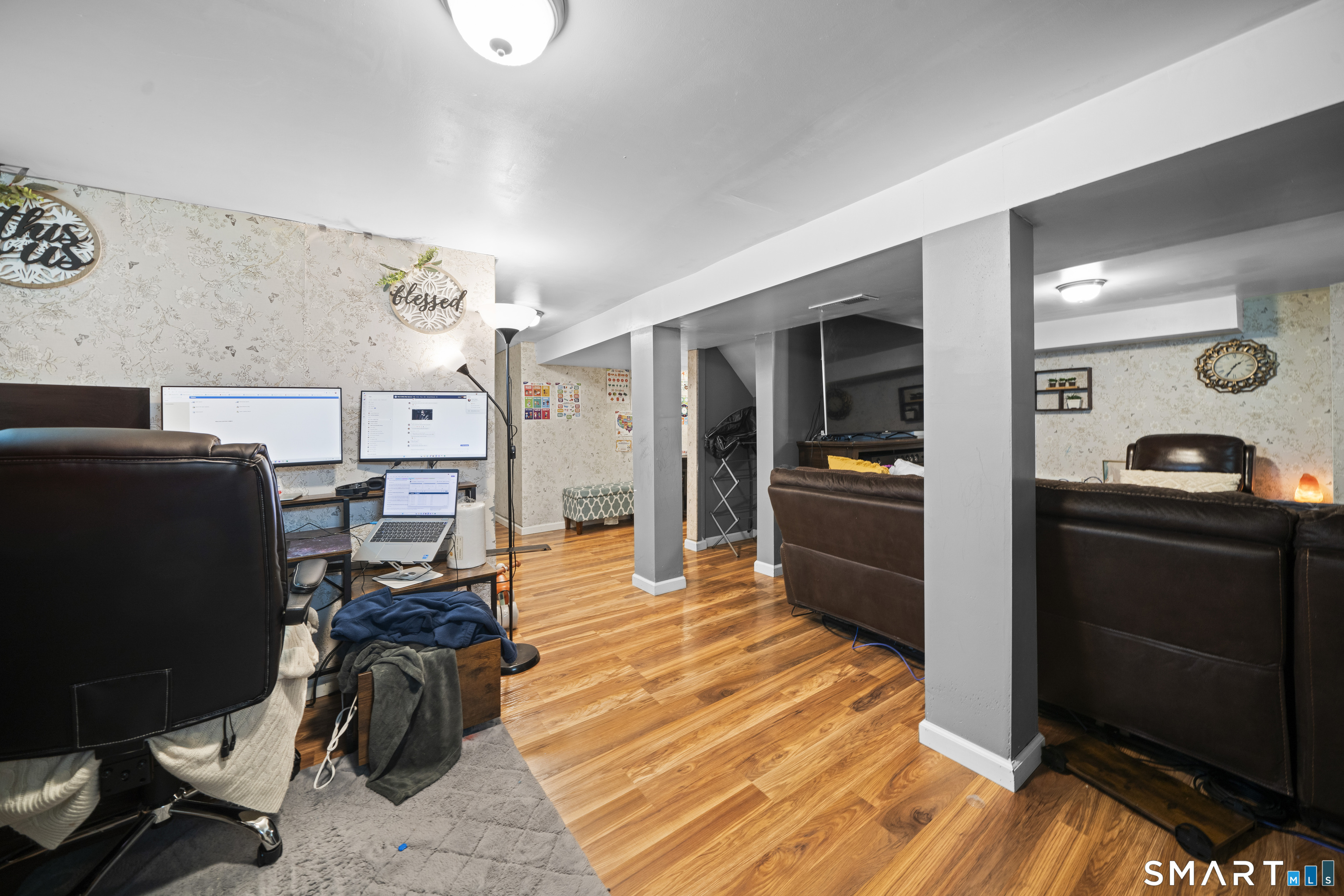 21 Highland Avenue East Haven CT 06512