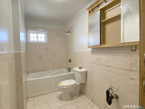 18 Reservoir Road Newington CT 06111