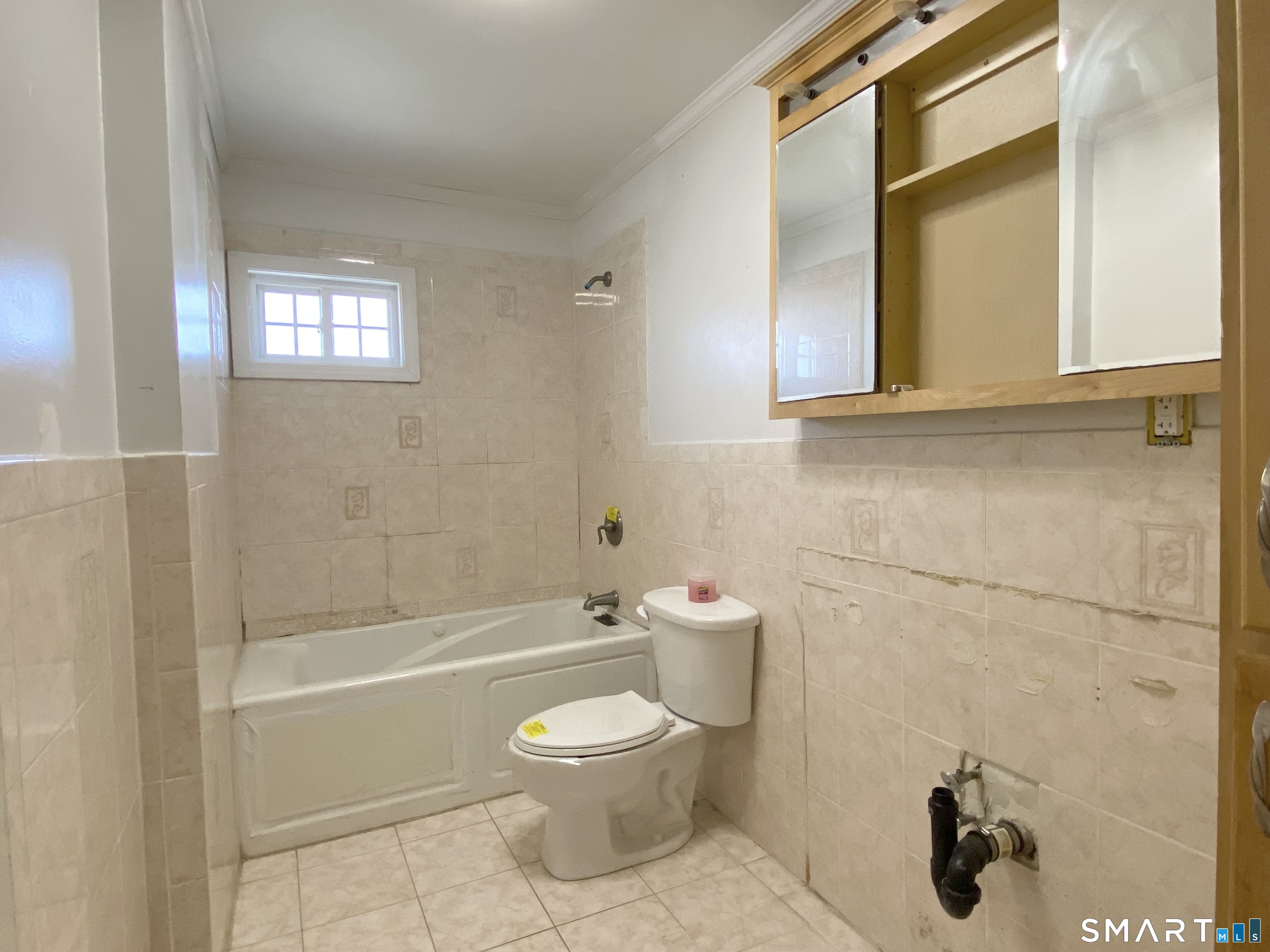 18 Reservoir Road Newington CT 06111