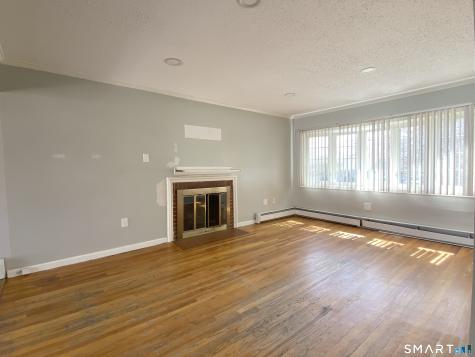 18 Reservoir Road Newington CT 06111