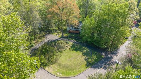 34 Carol Street Danbury CT 06810