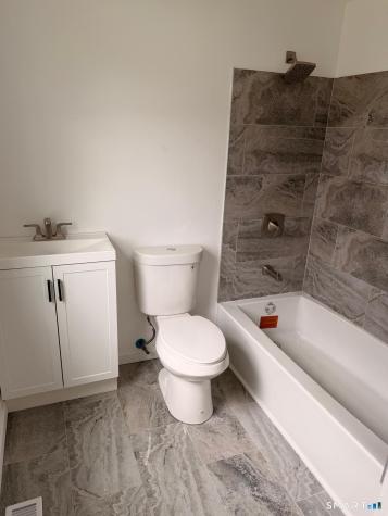 44 Lynmoor Place Hamden CT 06517