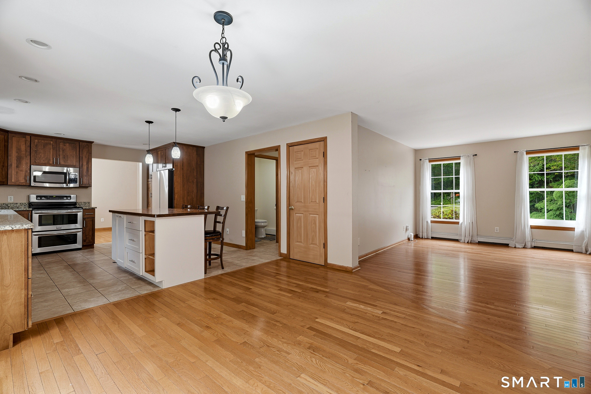 19 Rosemarie Lane Bozrah CT 06334