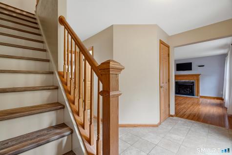 19 Rosemarie Lane Bozrah CT 06334