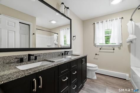 19 Rosemarie Lane Bozrah CT 06334