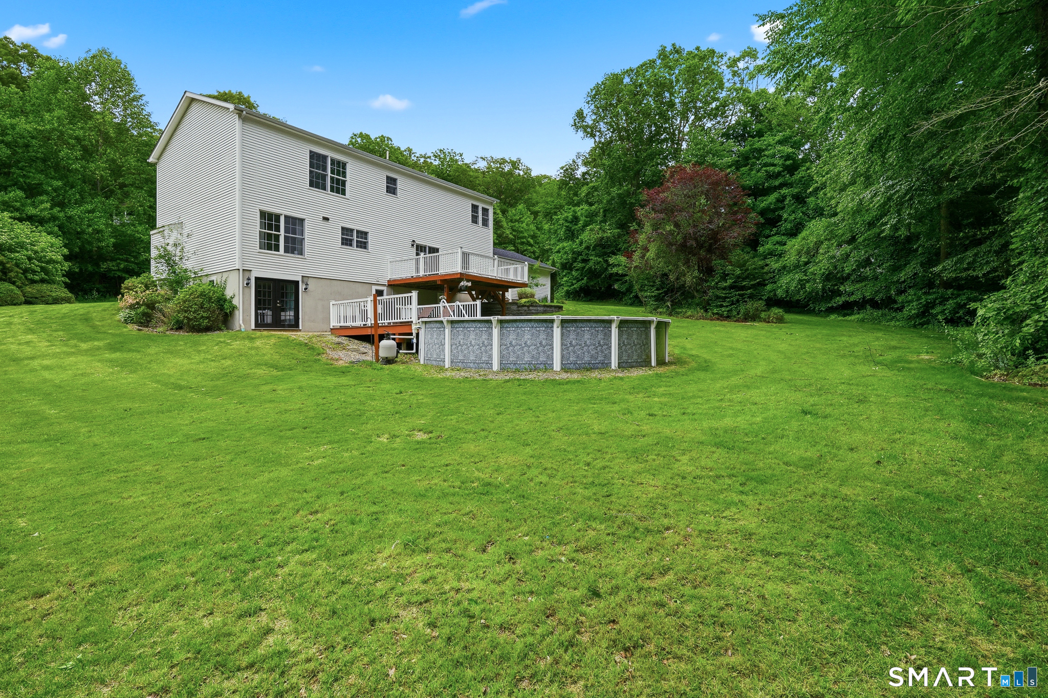 19 Rosemarie Lane Bozrah CT 06334