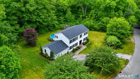 19 Rosemarie Lane Bozrah CT 06334