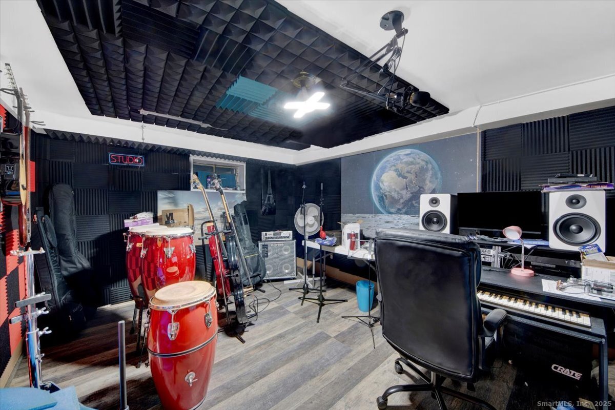 65 Clearview Drive Bridgeport CT 06606