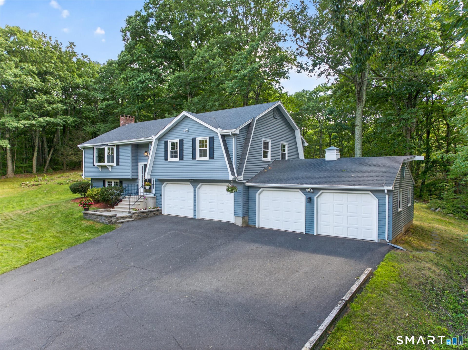 211 Mountain Road Granby CT 06060