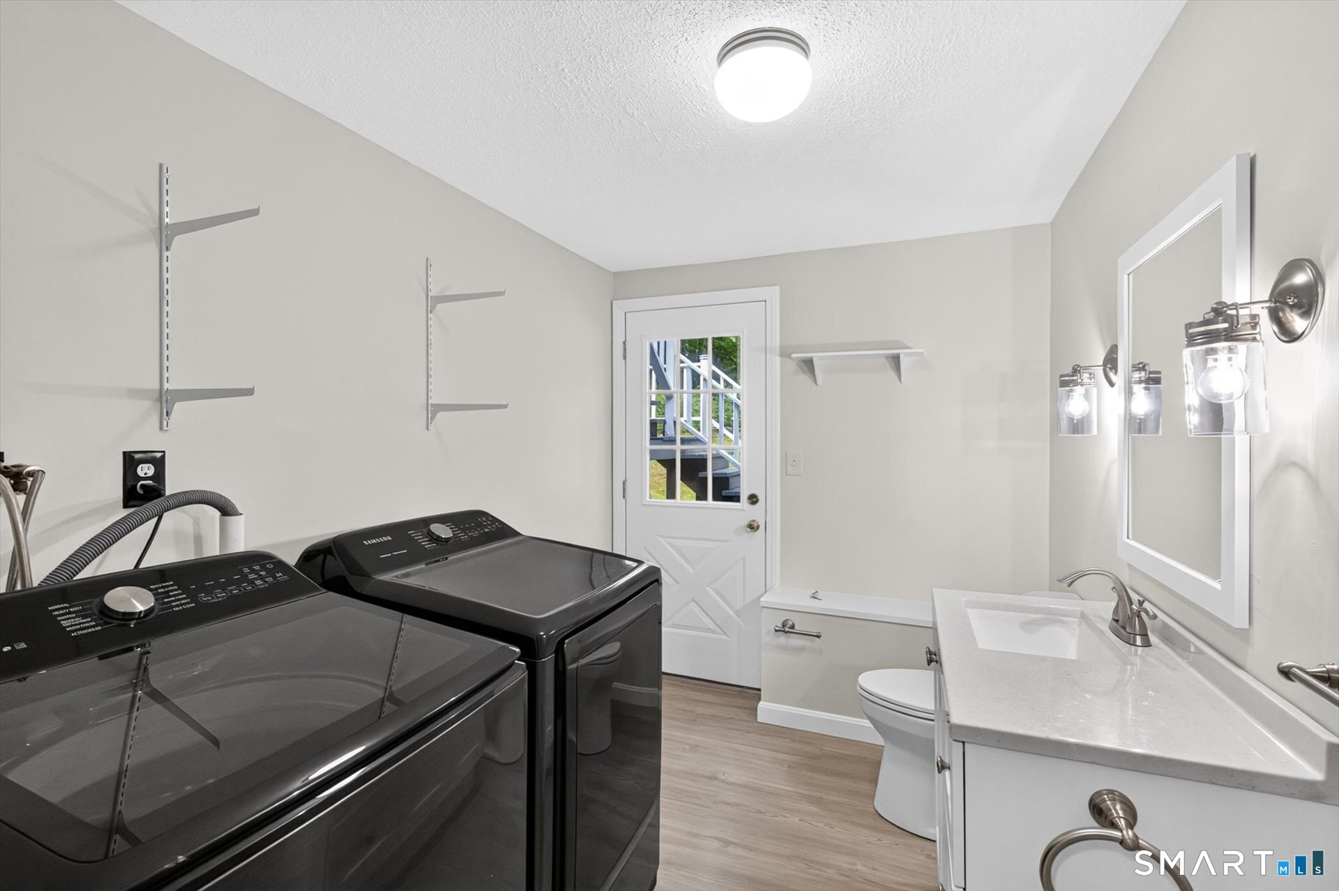 211 Mountain Road Granby CT 06060