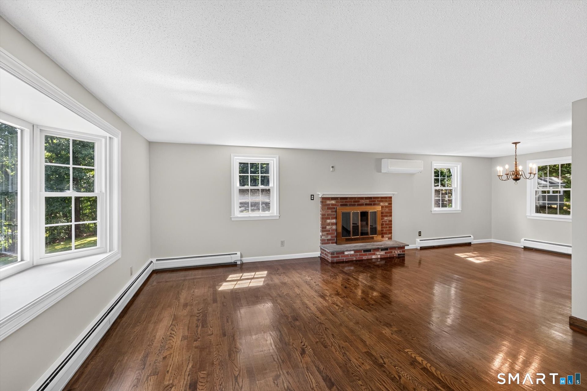 211 Mountain Road Granby CT 06060