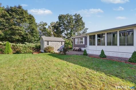 11 Bridlepath Trail Killingworth CT 06419