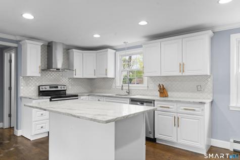 25 Putnam Drive Enfield CT 06082
