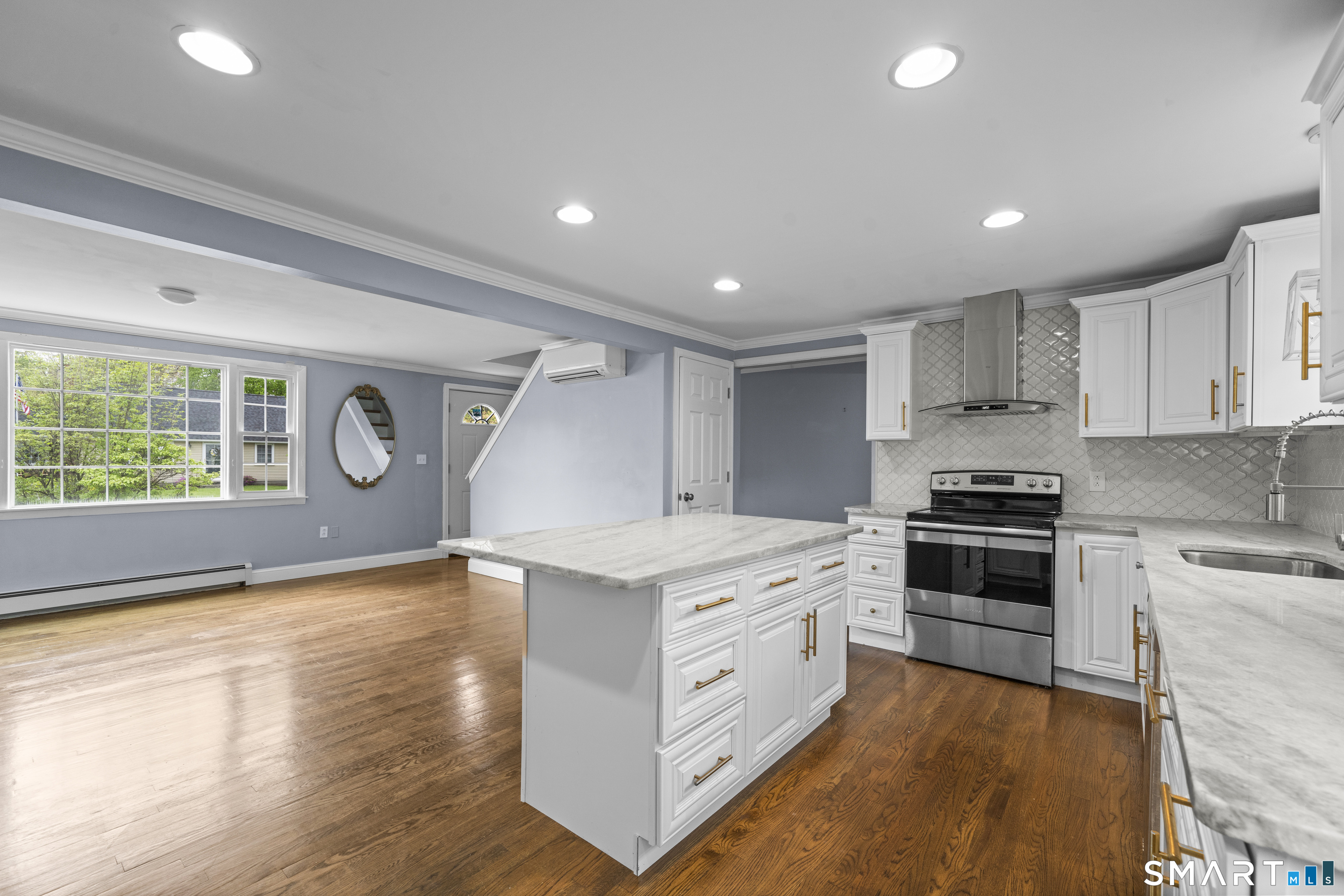 25 Putnam Drive Enfield CT 06082