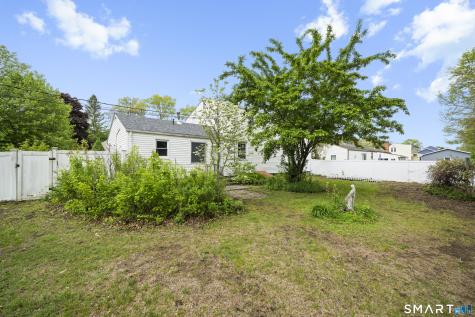 25 Putnam Drive Enfield CT 06082
