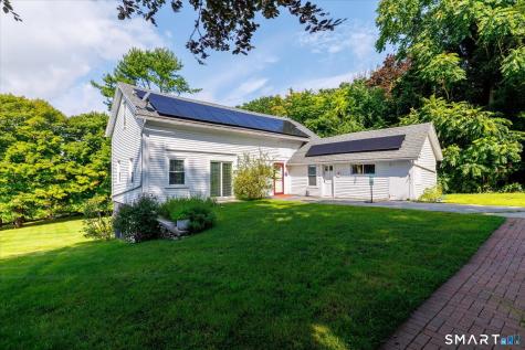 1015 North Road Killingly CT 06239