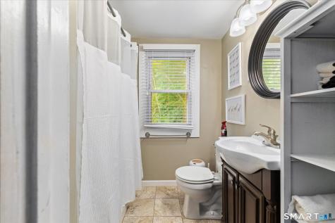 1015 North Road Killingly CT 06239