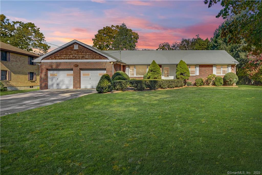 2 Columbine Lane Norwalk CT 06851