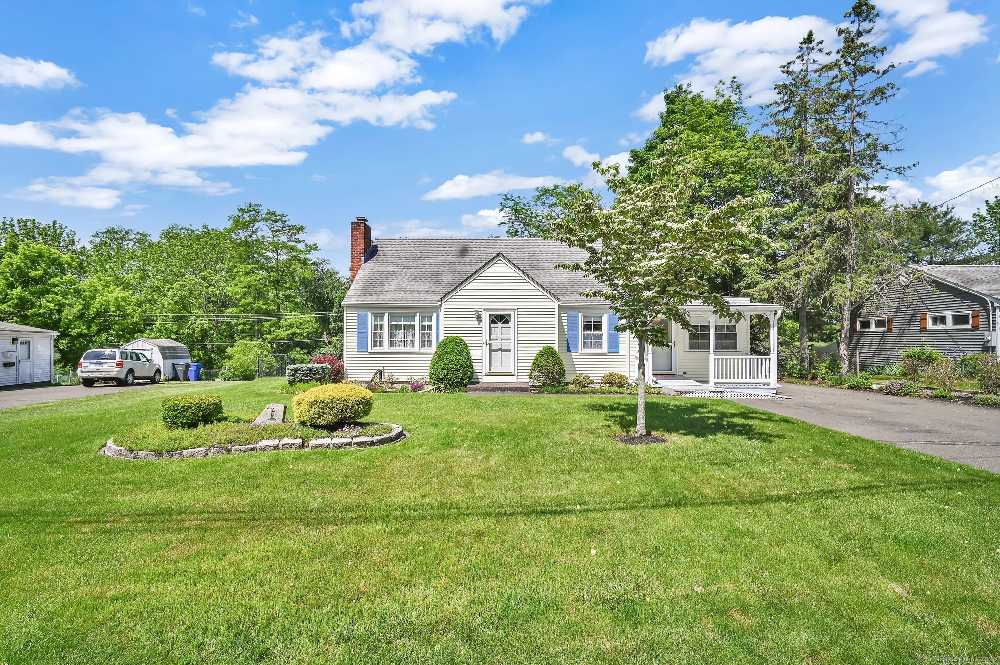 23 Charter Road Ellington CT 06029