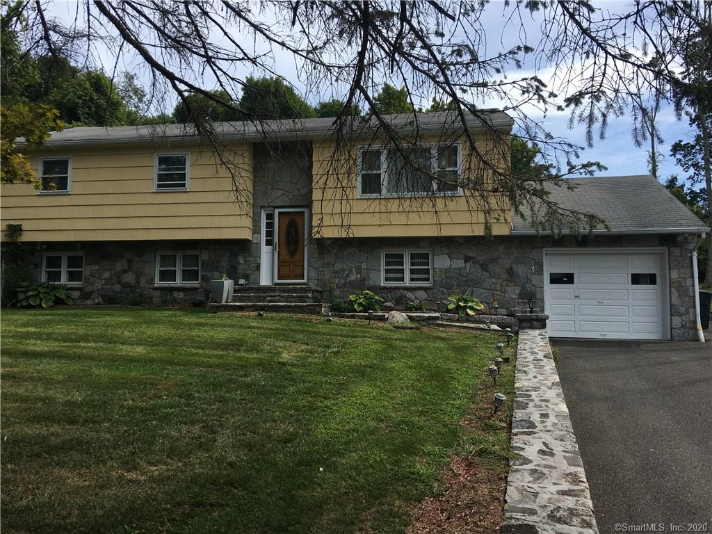 11 Frisbie Street New Fairfield CT 06812