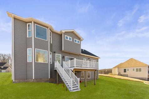 80 High Ledge Circle Manchester CT 06040