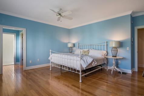 6 Osprey Commons Clinton CT 06413