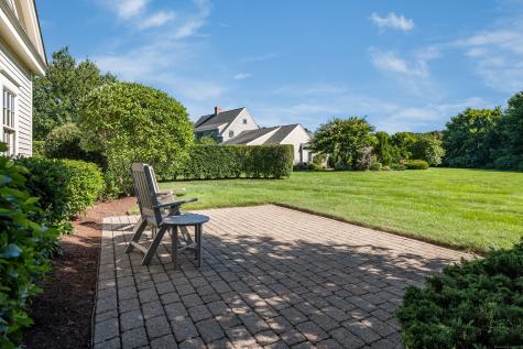 6 Osprey Commons Clinton CT 06413