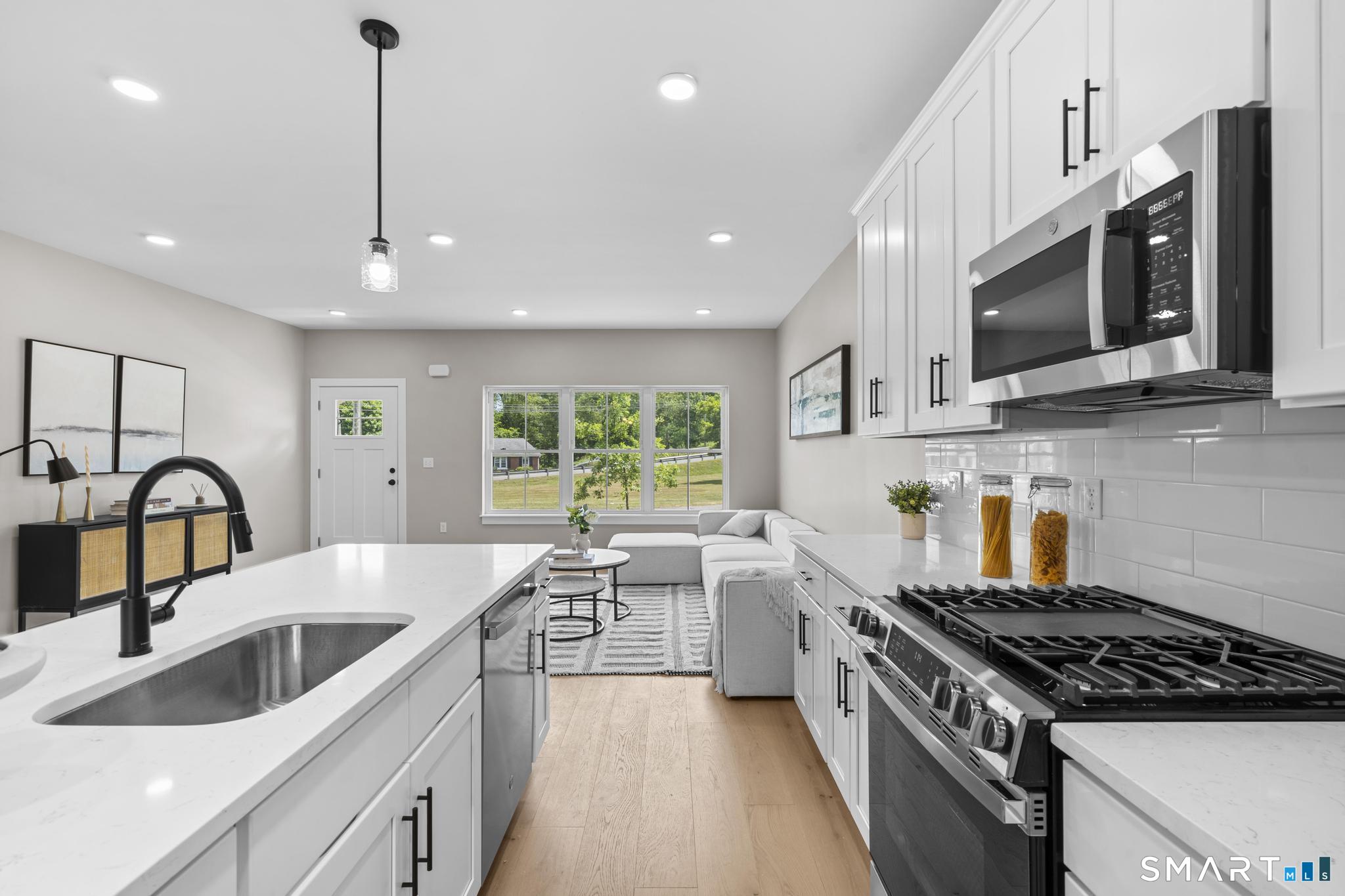 61 West Street Middletown CT 06457