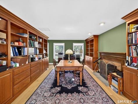 64 Watertown Road Middlebury CT 06762