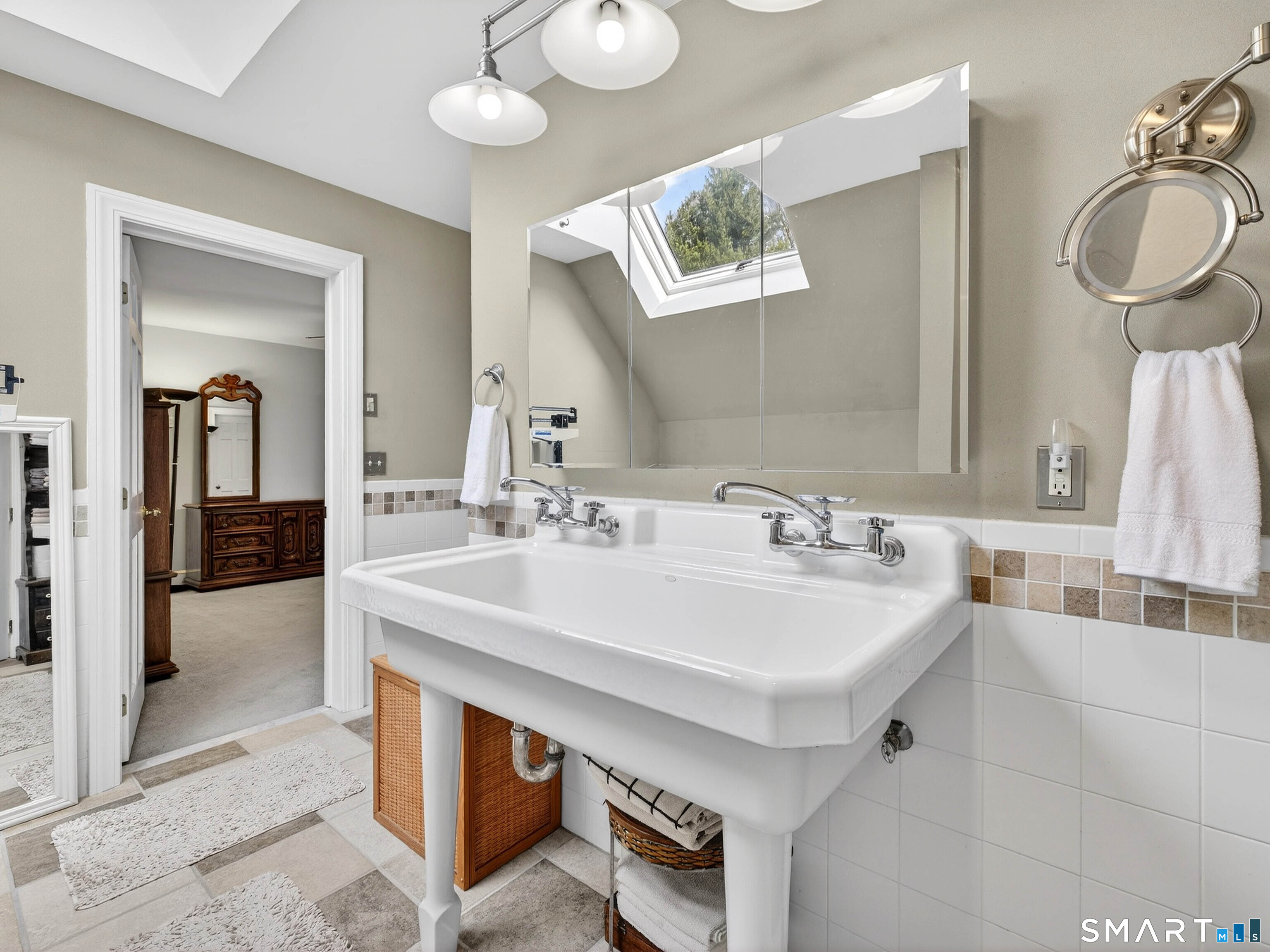 64 Watertown Road Middlebury CT 06762