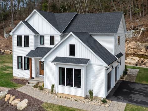 209 Canton Road Burlington CT 06013