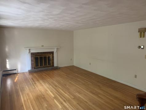 46 Mashapaug Road Union CT 06076