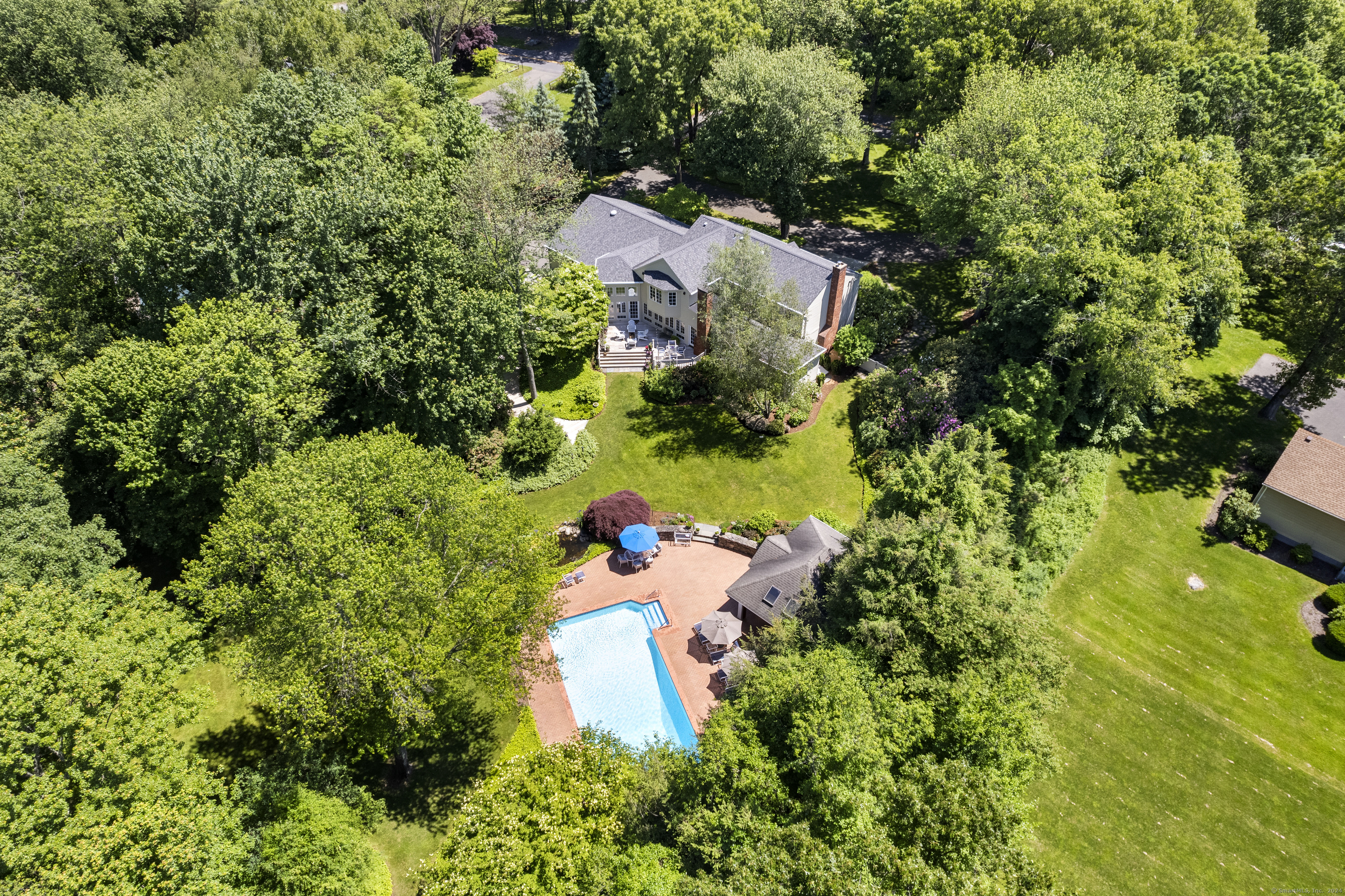 5 Forest Glen Drive Woodbridge CT 06525