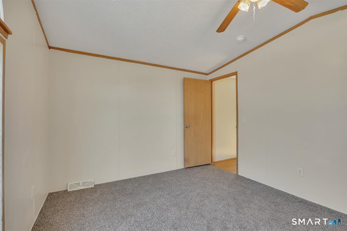 325 Kelly Road Vernon CT 06066