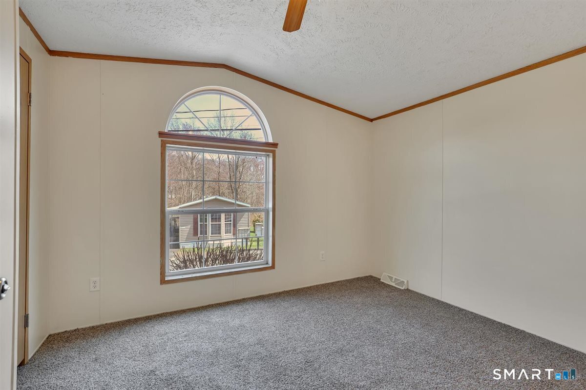 325 Kelly Road Vernon CT 06066