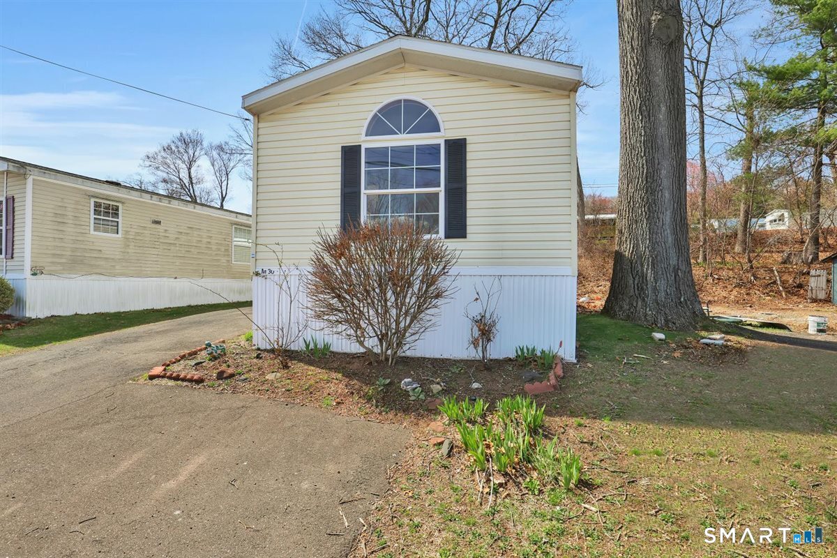 325 Kelly Road Vernon CT 06066