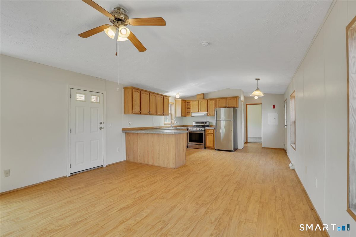 325 Kelly Road Vernon CT 06066