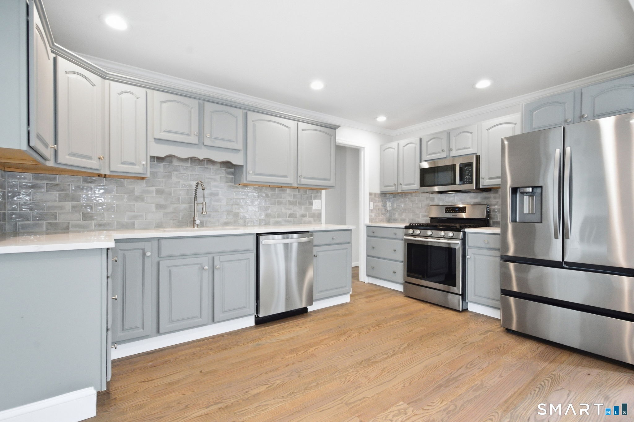 3 Beacon Square Fairfield CT 06825