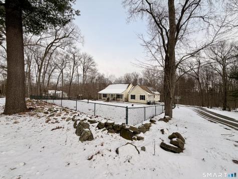 370 Tripp Hollow Road Brooklyn CT 06234