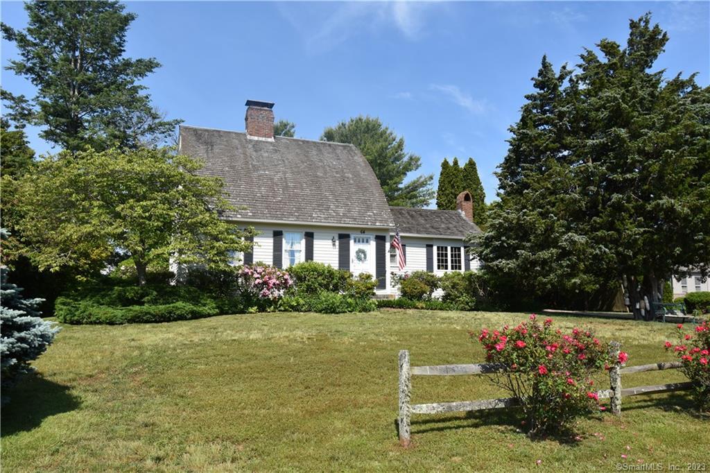 64 Quanaduck Road Stonington CT 06378