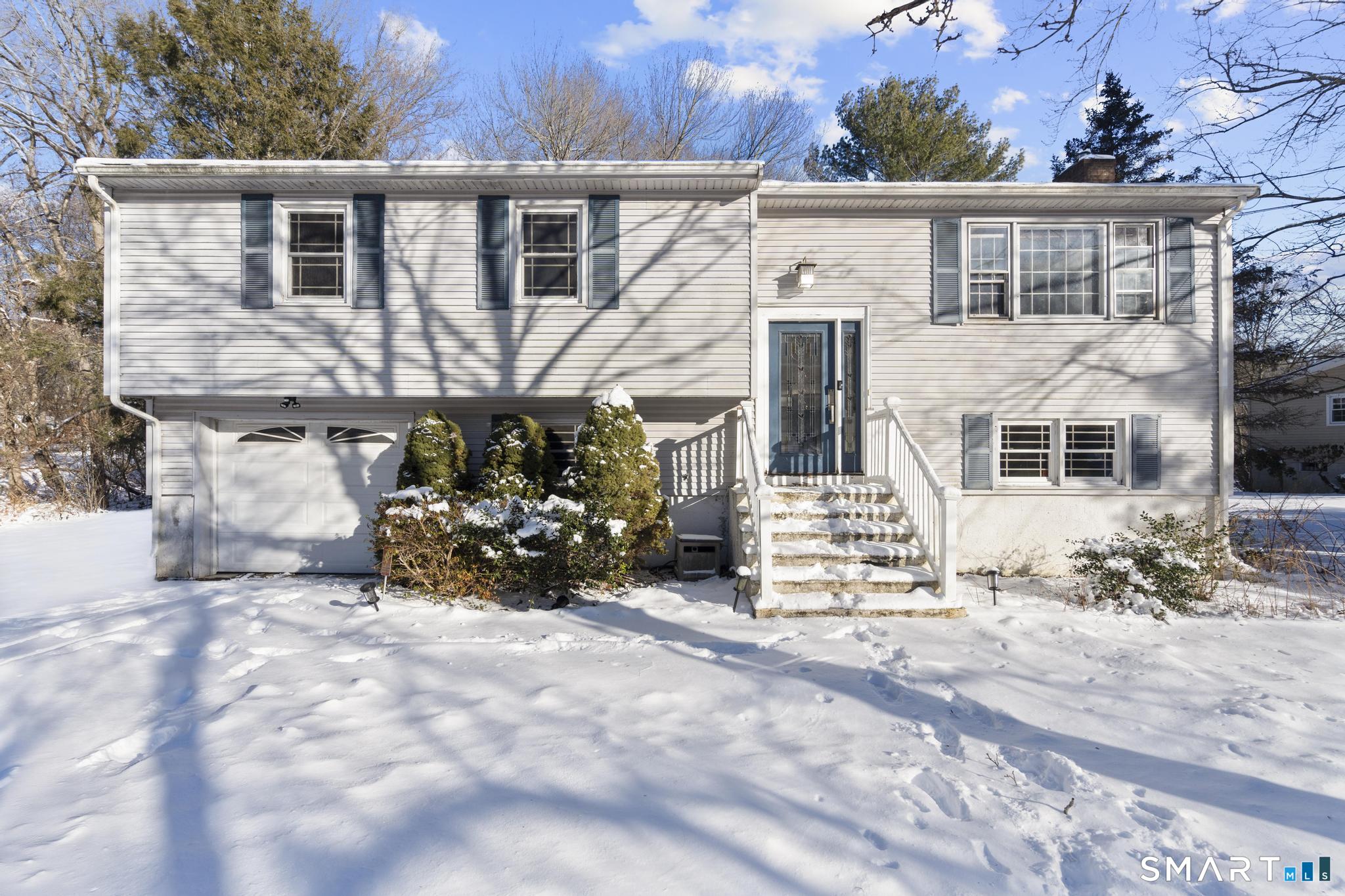 7 Partridge Hollow Road Ledyard CT 06335