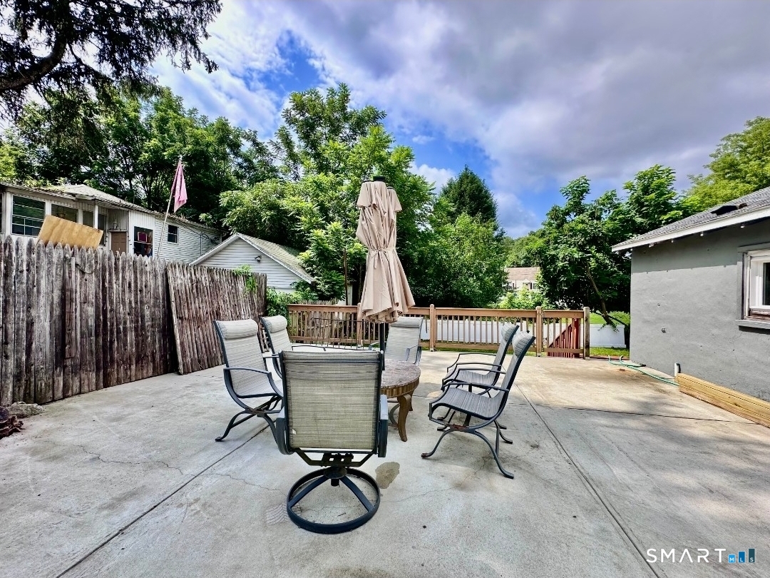 139 Hickory Street Norwich CT 06360