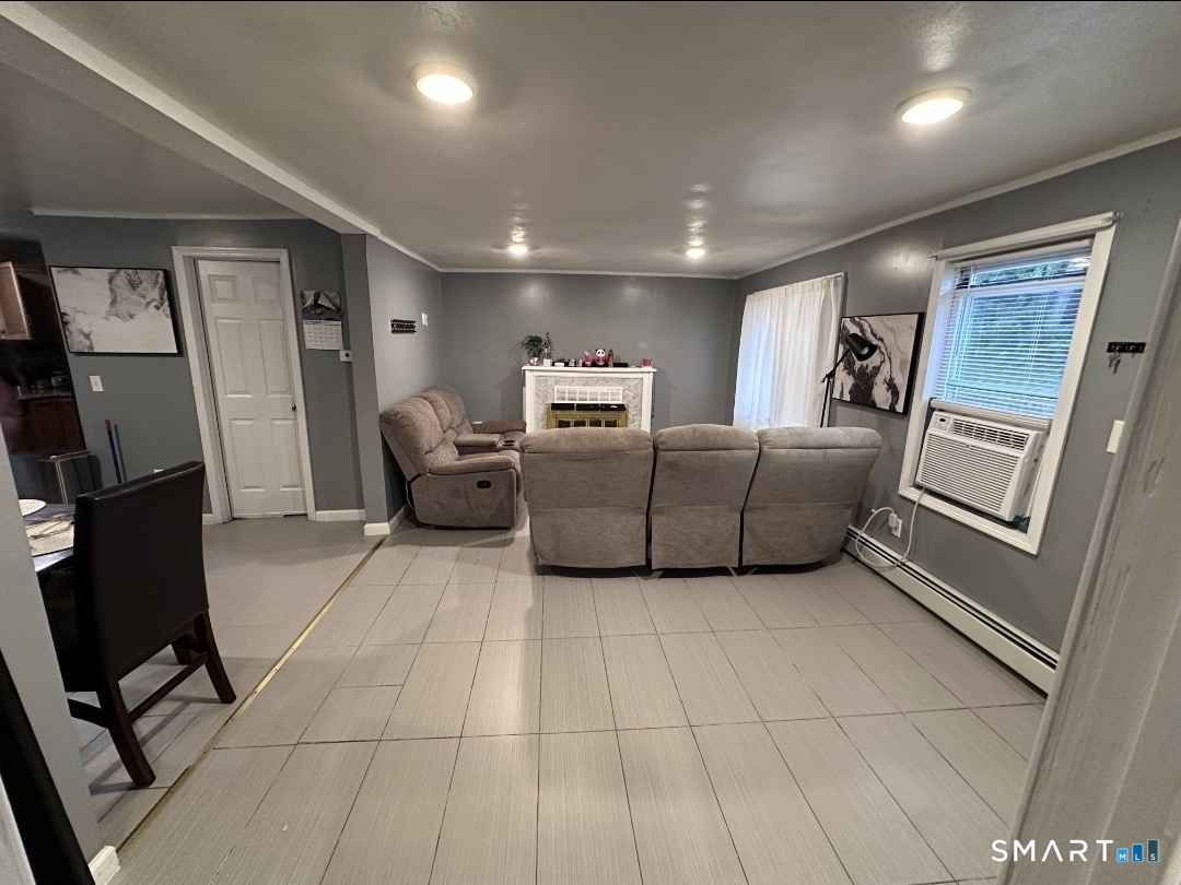 139 Hickory Street Norwich CT 06360