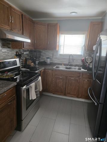 139 Hickory Street Norwich CT 06360