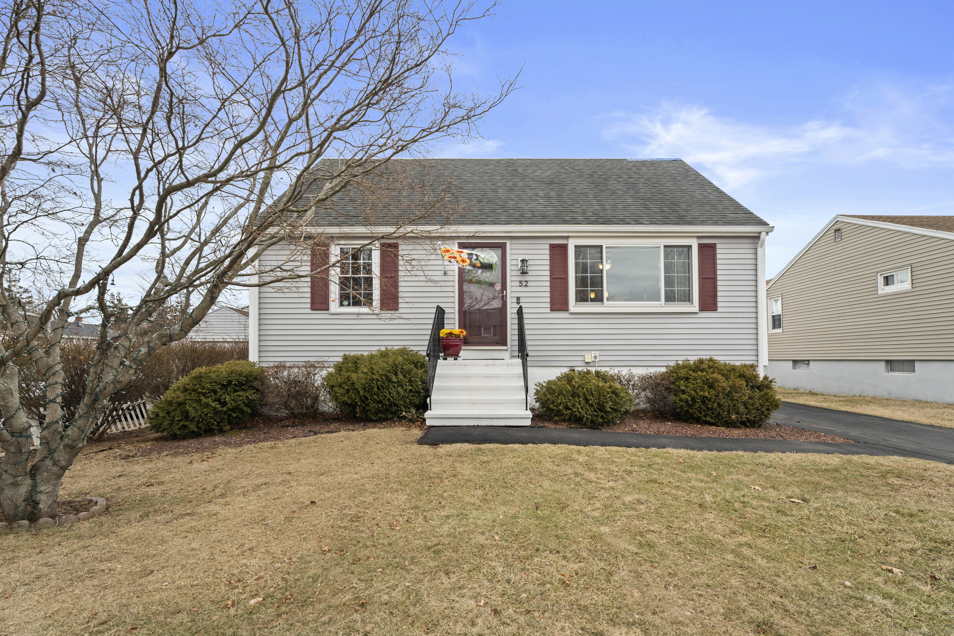 52 Victor Street East Haven CT 06512