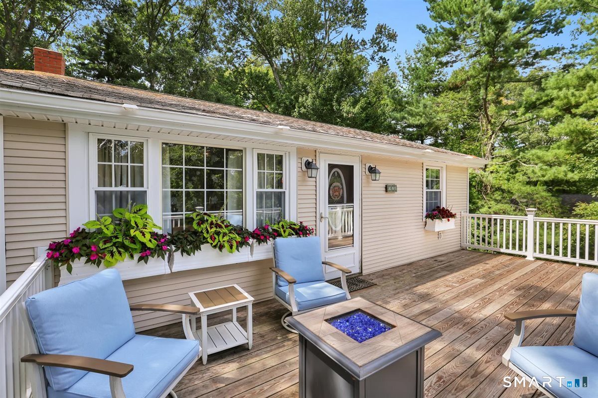 9 Stanley Avenue East Haddam CT 06423