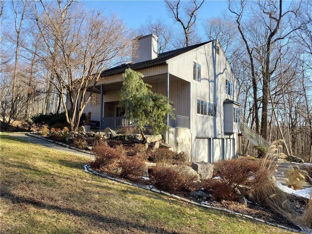 14 Douglas Lane New Fairfield CT 06812