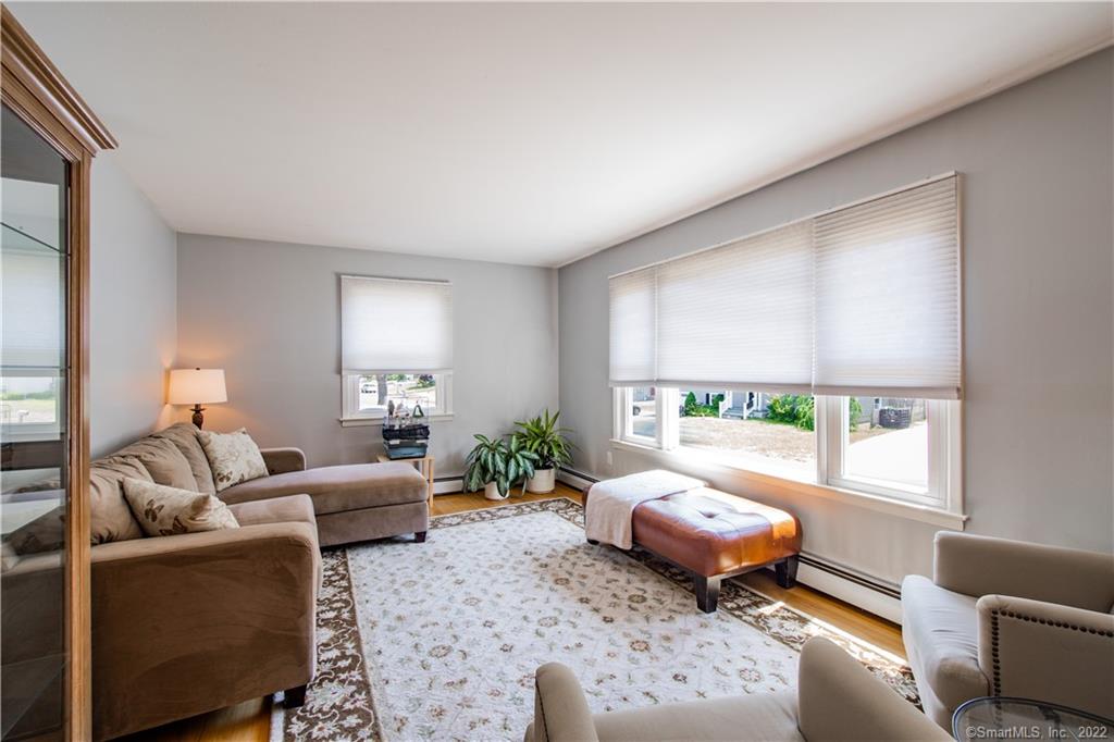 103 Hilltop Lane West Haven CT 06516